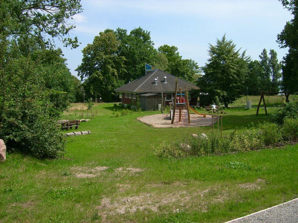 Appartementhaus Alter Speicher Klink Luaran gambar